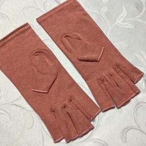 Compression gloves fingerless pink